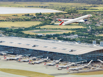 Heathrow Airport Transfers in Newtimber