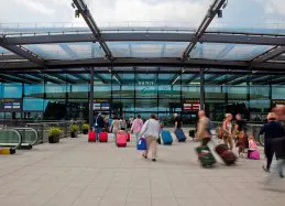 Gatwick Airport Transfers Service in Newtimber - Newtimber Airport Transfer